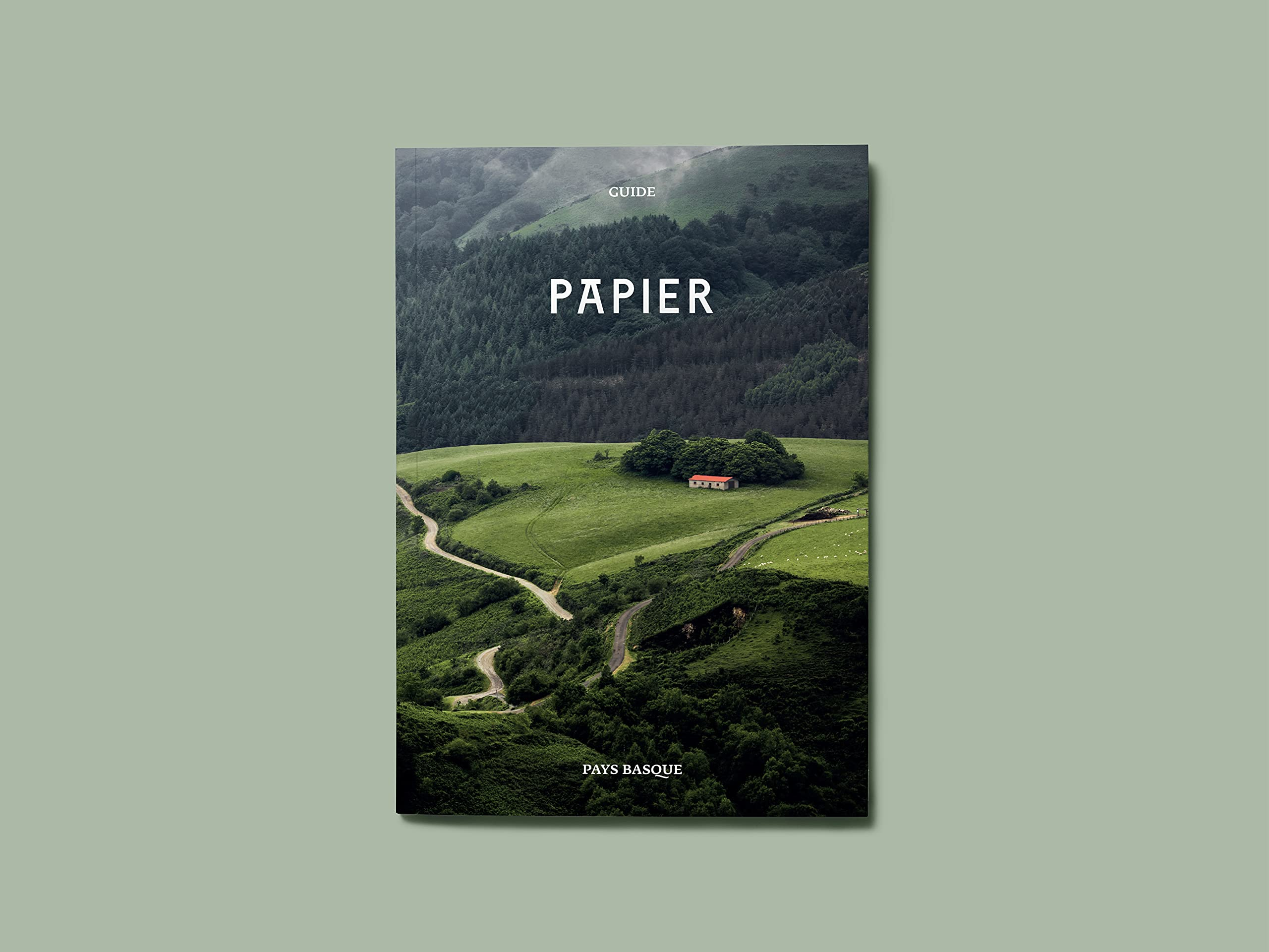 PAPIER Pays basque: Le guide confidentiel du Pays basque