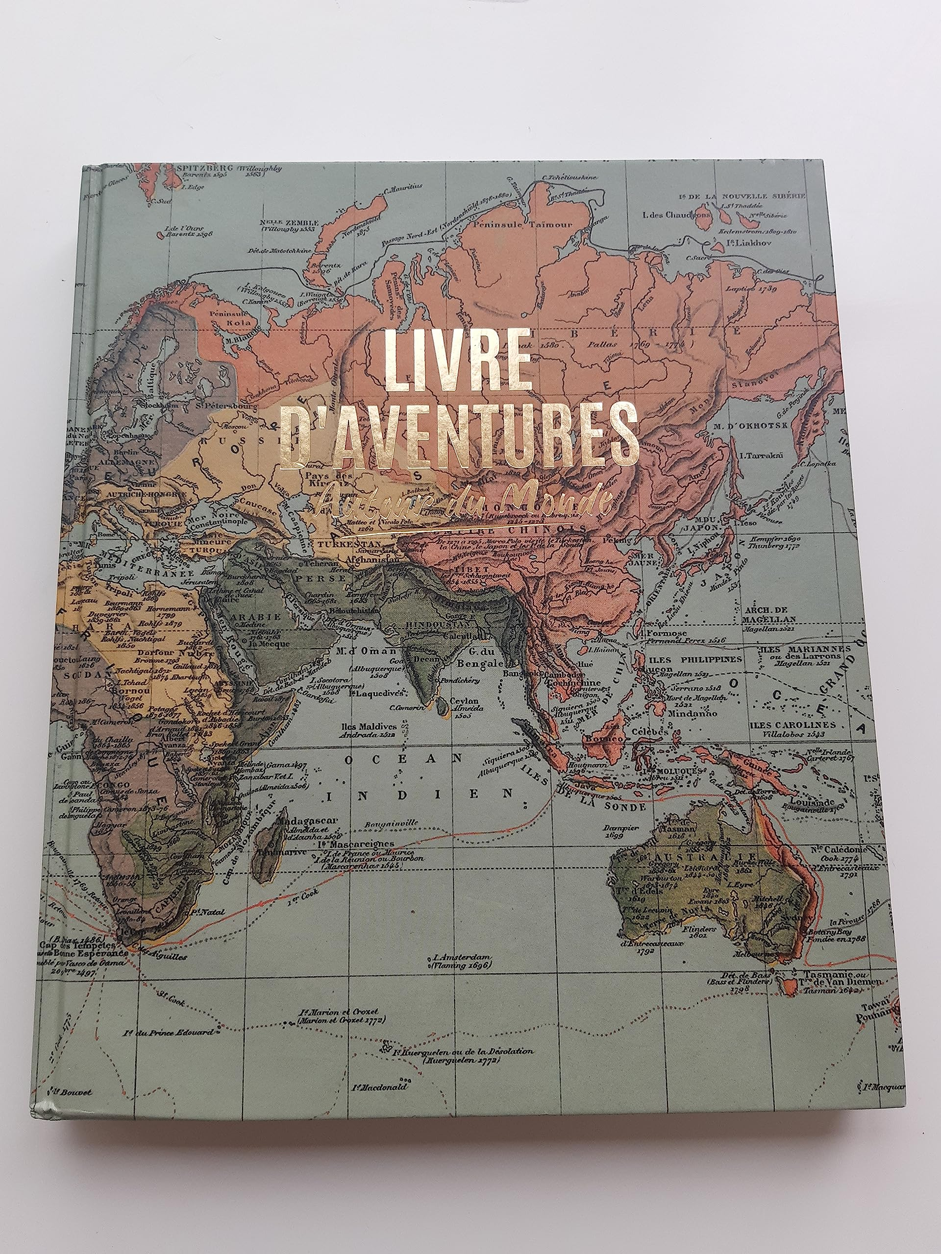 Livre d'aventures autour du monde
