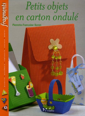 Petits objets en carton ondulé