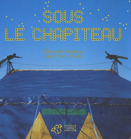 Sous le chapiteau