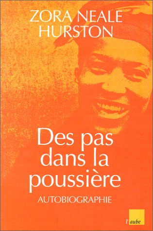 Des pas dans la poussière