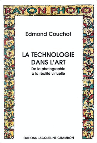 La technologie dans l'art : de la photographie à la réalité virtuelle