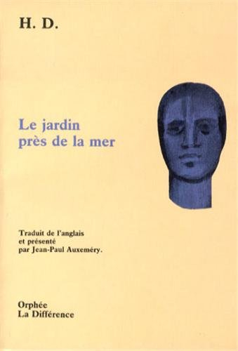 Le jardin près de la mer