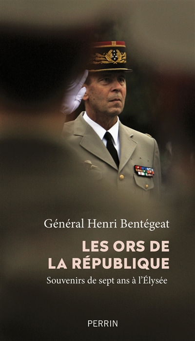 Les ors de la République : souvenirs de sept ans à l'Elysée