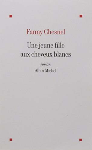 Une jeune fille aux cheveux blancs