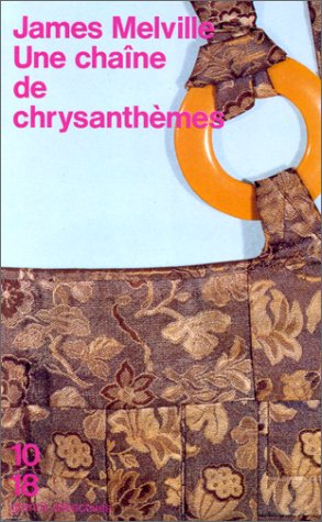 Une chaîne de chrysanthèmes