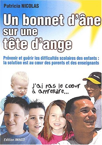 un bonnet d'âne sur une tête d'ange