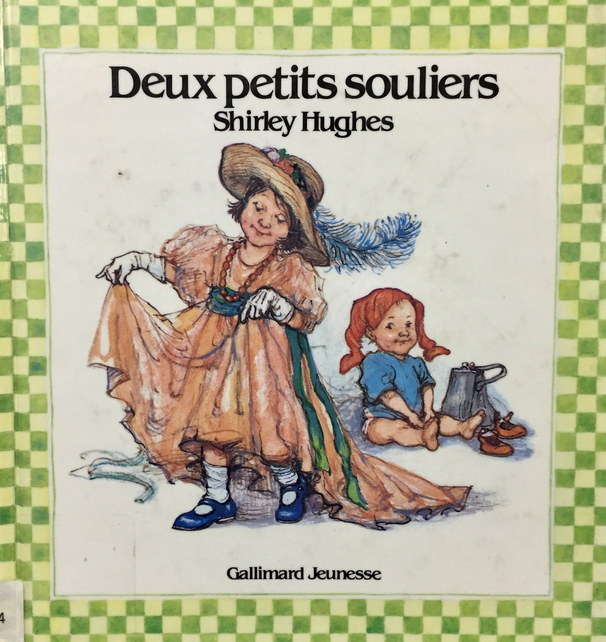 Deux petits souliers