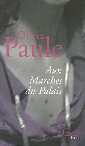 Aux marches du palais