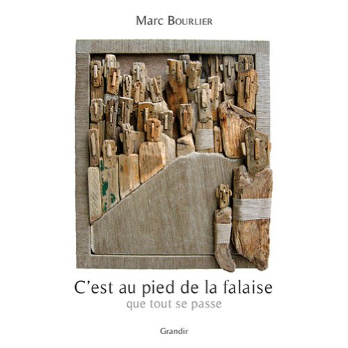 C'est au pied de la falaise que tout se passe. It all began at the foot of a cliff